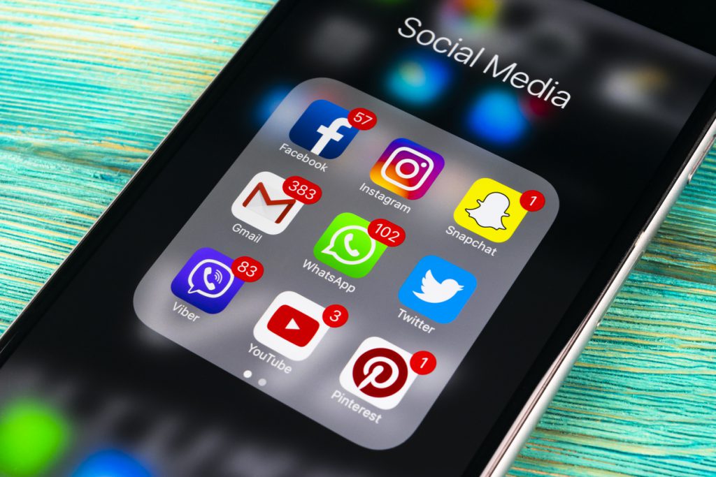 apps for social networks used for online networking on phone