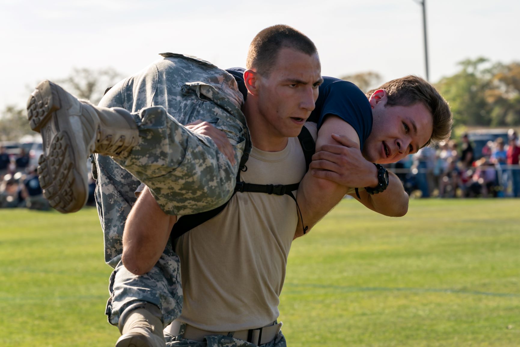 Honors Program freshmen conquer the gauntlet; reflect on knob year ...