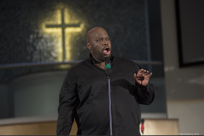 Morris Robinson performs at Lincoln Heights in 2016 (Courtesy: Philip Groshong)